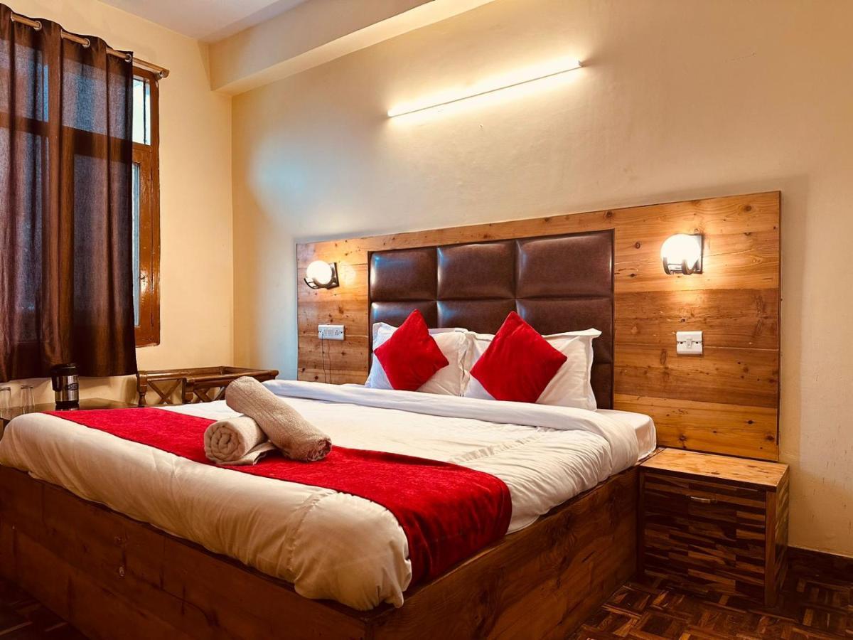 Manali Holiday Lnn - Gym, Spa, Dj Night, Pool Bagian luar foto